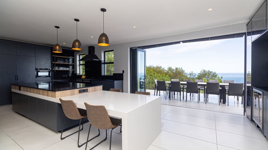 5 Bedroom Property for Sale in Pezula Private Estate Western Cape